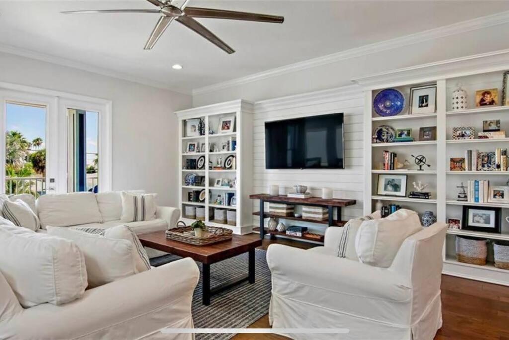 Luxurious Modern Townhouse Right Across Beach!! Table Tennis St. Pete Beach Exteriér fotografie
