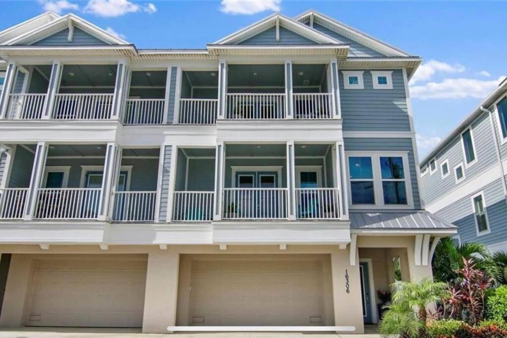 Luxurious Modern Townhouse Right Across Beach!! Table Tennis St. Pete Beach Exteriér fotografie